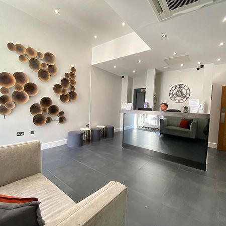 Trebovir Hotel Londra Exterior foto