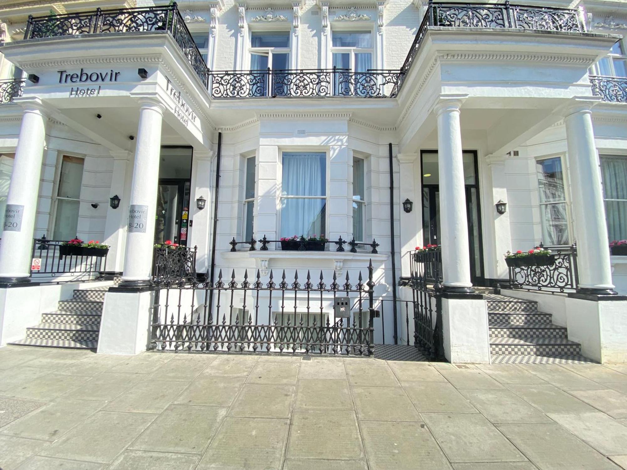 Trebovir Hotel Londra Exterior foto